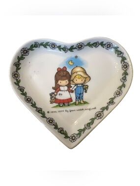 Heart Trinket Dish Joan Walsh Anglund West Germany 4" Children/Couple
